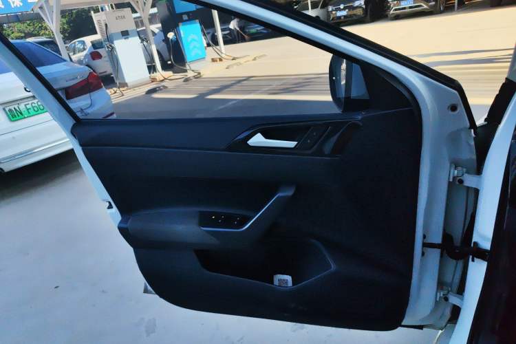 Used Volkswagen Lavida 2023 New Rui 1.5L Automatic New Yi Edition
