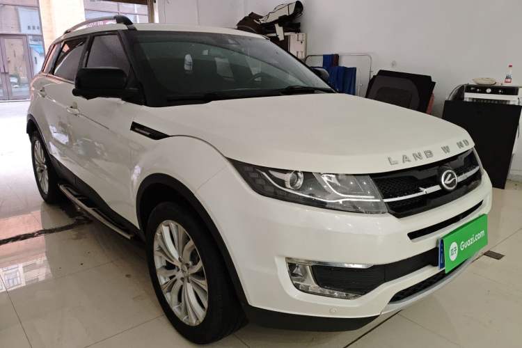 Used Land X7 2015 2.0T Panoramic Prestige Edition
