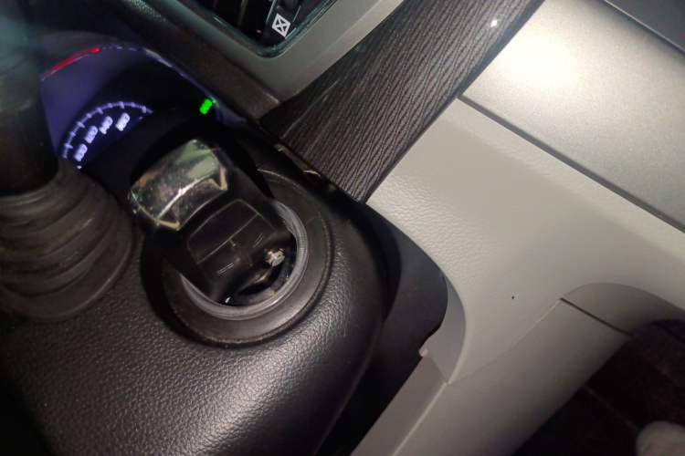 Used Chevrolet Captiva 2015 2.4L Two-Wheel Drive Urban Version 5 Seats
