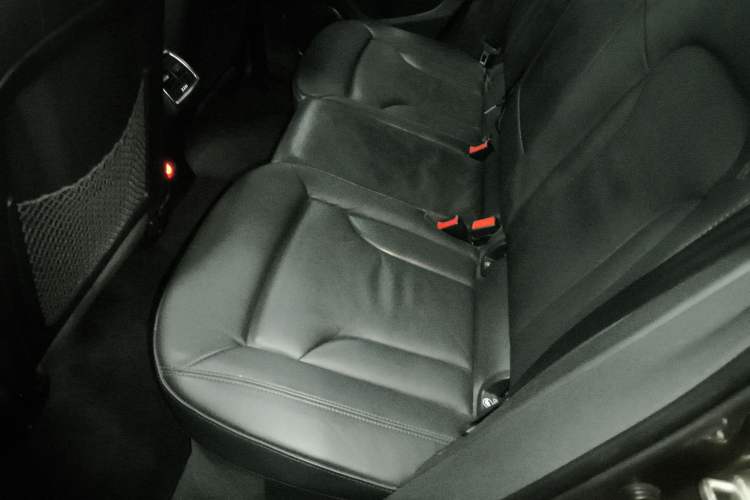 Used Audi Q3 2013 40 TFSI quattro Luxury Model
