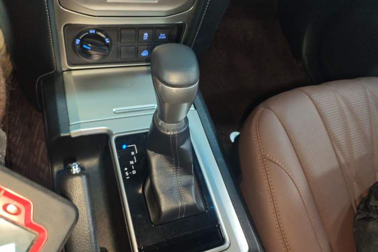 Used Toyota Prado 2019 3.5L Automatic TX-L Deluxe Edition with Rear-Mounted Spare Tire
