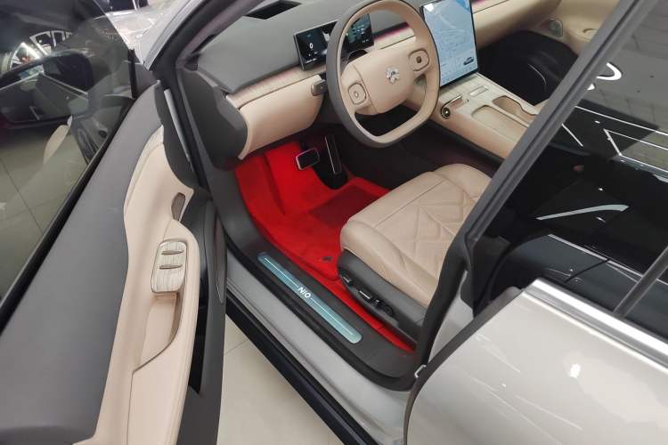 Used Nio ET7 2023 100kWh Signature Edition
