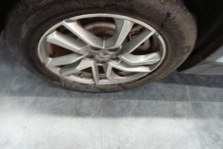 Used Nio ES6 2022 75 kWh Sport Edition
