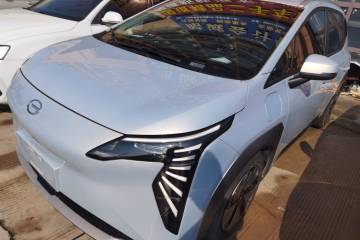 Used AION Y 2024 Younger