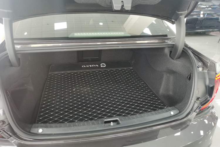 Used Volvo S90 2021 B5 Zhiyi Luxury Edition