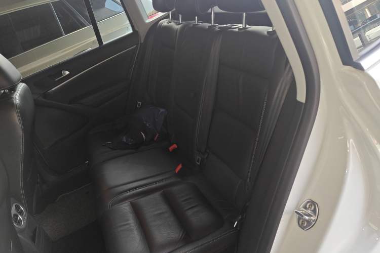 Used Volkswagen Tiguan 2016 300TSI Automatic All-Wheel Drive Luxury Edition