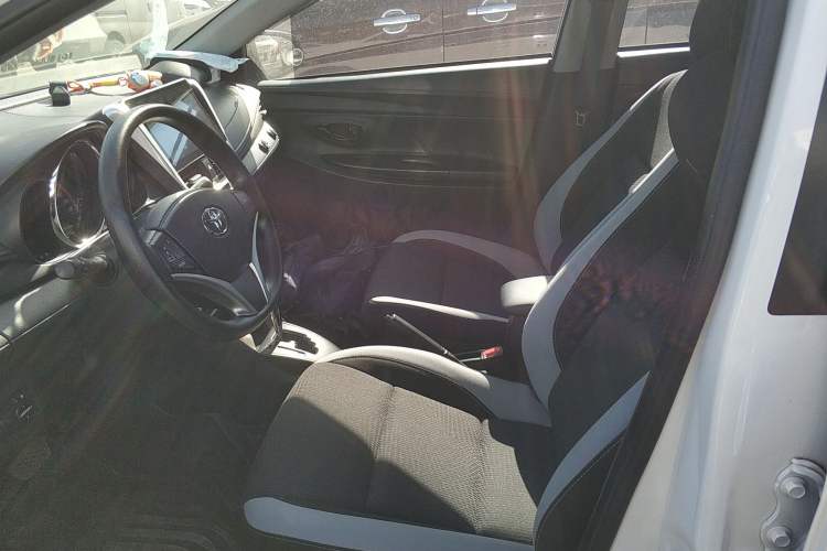 Used Toyota YARiS L 2022 1.5L CVT Leading PLUS Edition
