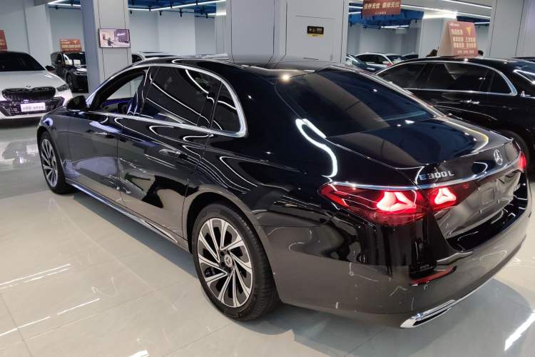 Used Mercedes-Benz E-Class 2025 E 300 L Luxury Model
