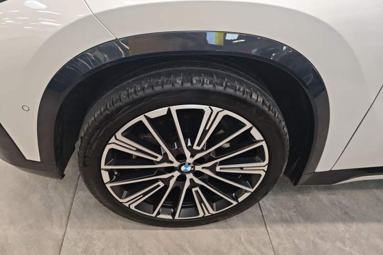 Used BMW X1 2023 xDrive25Li X Design Package
