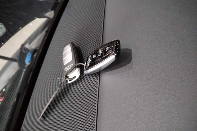 Used Audi A6L 2025 Revised 45 TFSI Prestige Dynamic Edition
