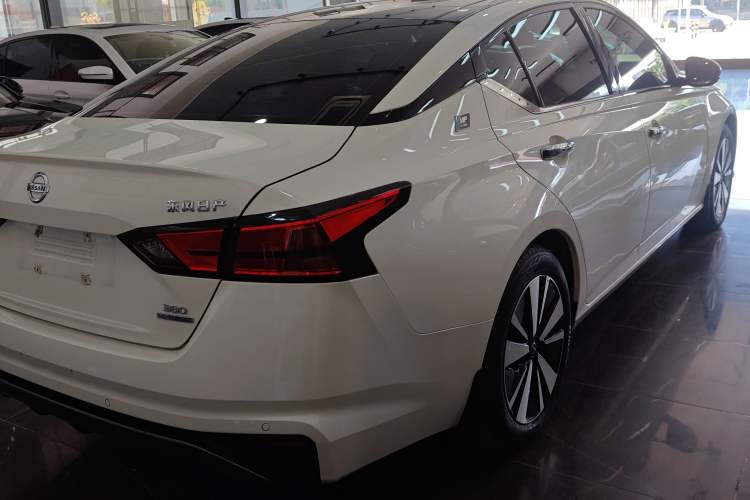 Used Nissan Teana 2021 2.0T XL Upper AD1 Smart Navigation Edition
