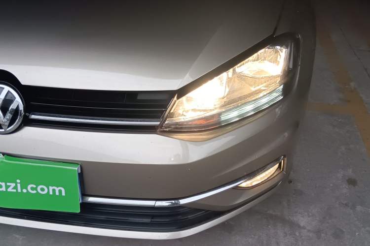 Used Volkswagen Golf 2018 1.6L Automatic Comfort Model
