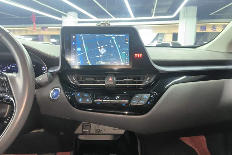 Used Toyota IZOA 2021 Dual-Motor 2.0L Yichi Edition