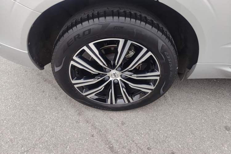 Used Volvo XC60 2022 B5 4x4 Zhiya Luxury Edition