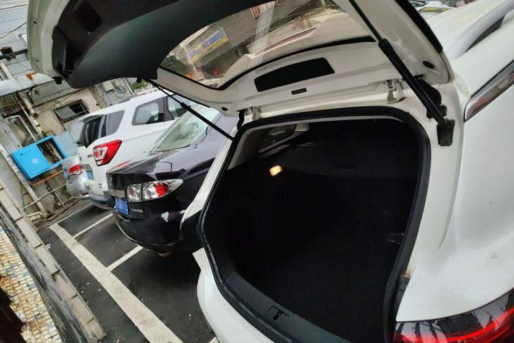 Used Roewe Ei5 2018 Internet Flagship Edition
