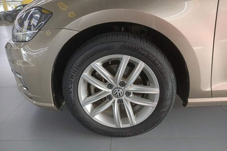 Used Volkswagen Golf 2019 280TSI DSG Comfort Version China VI Standard
