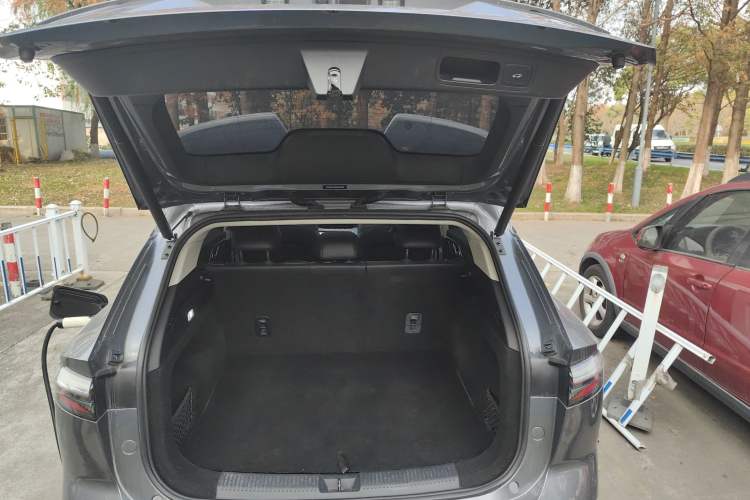 Used Roewe RX5 New Energy 2023 eRX5 Super Hybrid Prestige Edition
