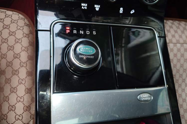 Used Land Rover Range Rover Velar 2018 P300 S
