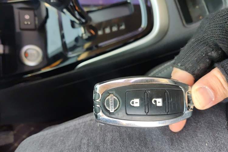 Used Nissan Tiida 2016 1.6L CVT Smart Drive Edition
