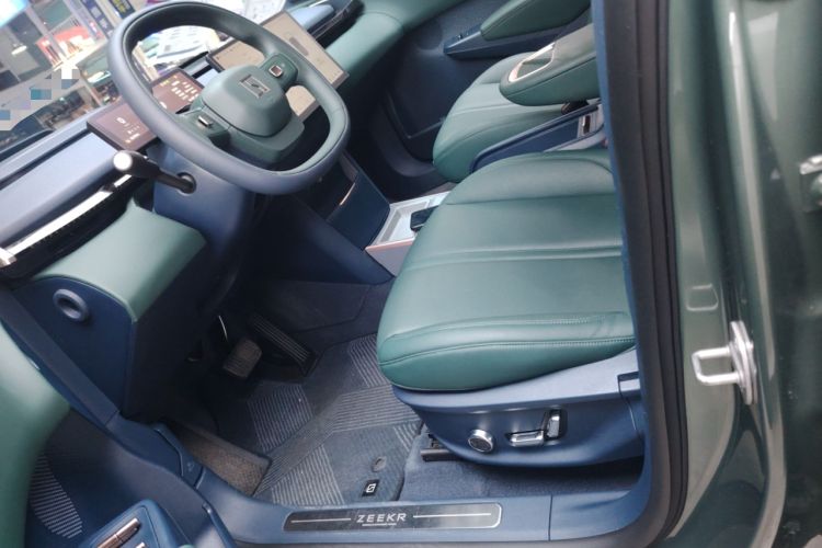 Used Zeekr X 2023 Four-Wheel-Drive YOU Edition 5 Seats
