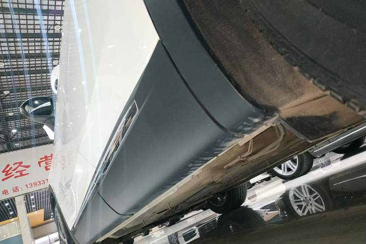 Used Buick Envision 2020 Encore S 652T Two-Wheel Drive Luxury Model
