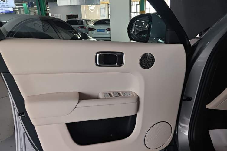 Used Li Auto L7 2024 Ultra Model
