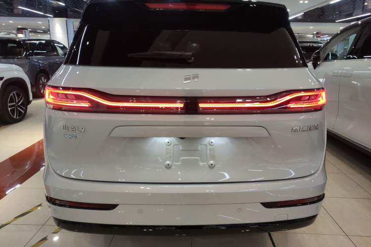 Used  Shanhai L9 2025 1.5TD 2DHT Flagship Edition 6 Seats
