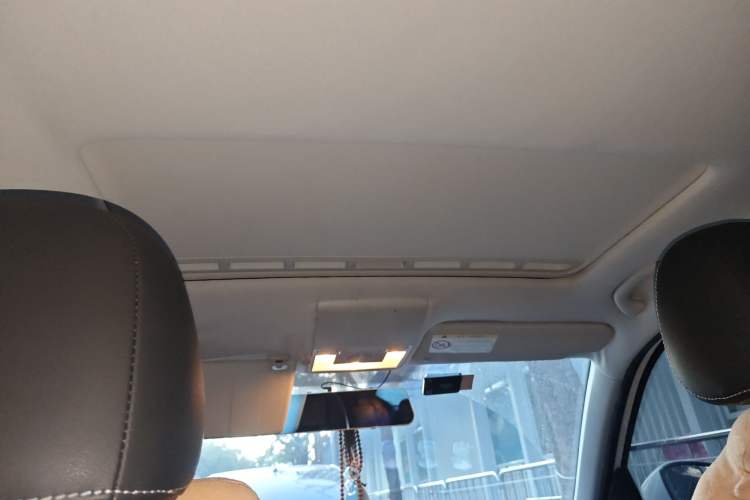 Used Volkswagen Gran Lavida 2015 230TSI DSG Comfort Edition