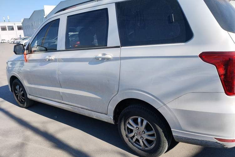 Used Wuling Hongguang 2021 1.5L Revised S Standard Version Hydraulic-Power-Assisted LAR