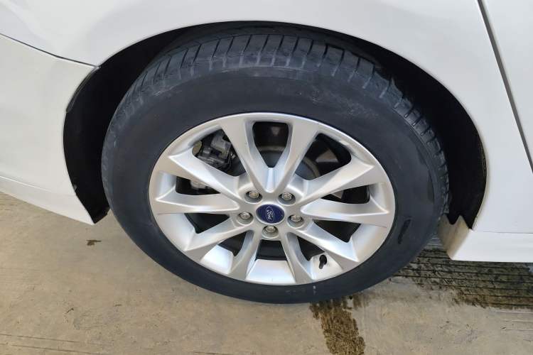 Used Ford Mondeo 2017 EcoBoost 180 Stylish Model
