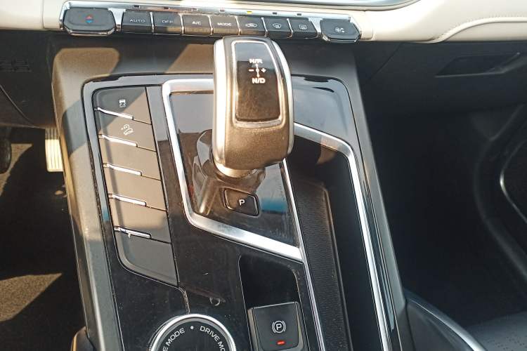 Used Geely Auto Emgrand X7 Sport 2022 Boyue X 1.8TD DCT Smart Model
