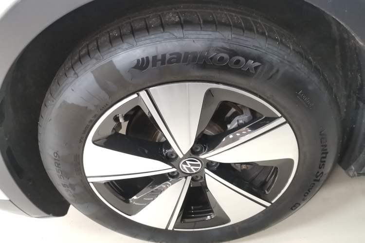 Used Volkswagen ID.4 X 2025 Smart Version Pure & Intelligent Enjoyment Edition