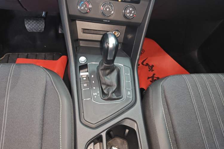 Used Volkswagen Tiguan L 2022 330TSI Automatic Two-Wheel Drive Comfort Edition
