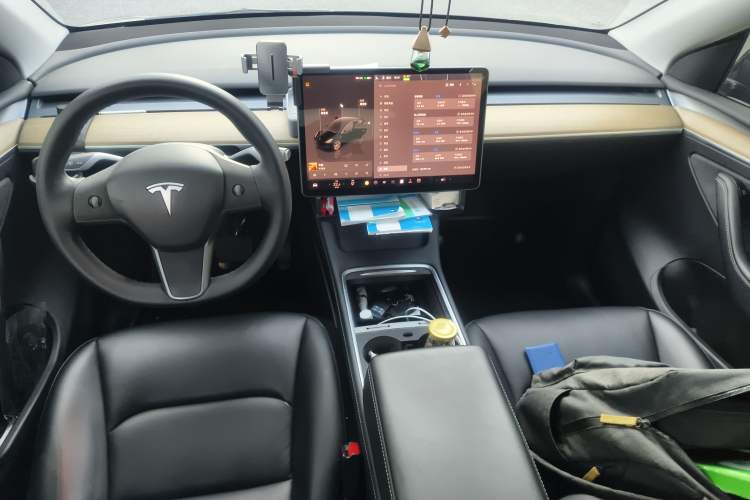 Used Tesla Model Y 2022 Rear-Wheel-Drive Version