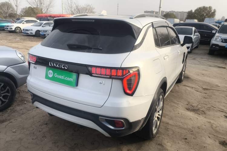 Used Lynk & Co 01 2019 2.0T Two-Wheel-Drive Pro Version China VI Standard
