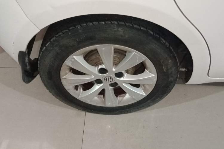 Used MG 3 2013 1.5L AMT Elite Edition
