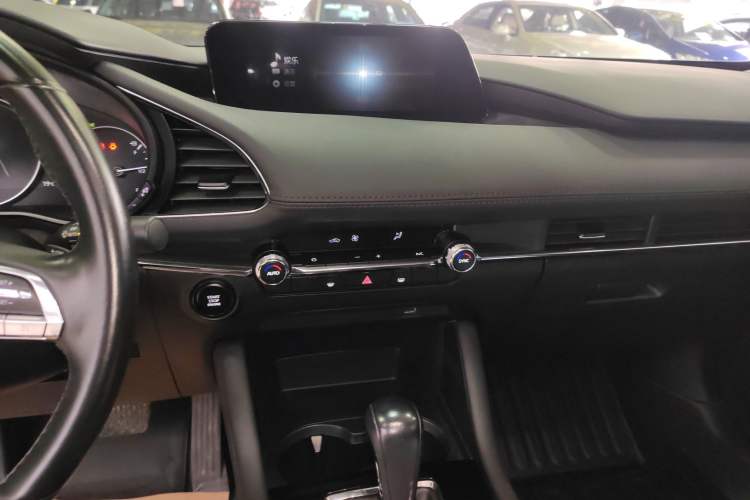 Used Mazda Mazda 3 Axela 2021 2.0L Automatic Zhiya Edition