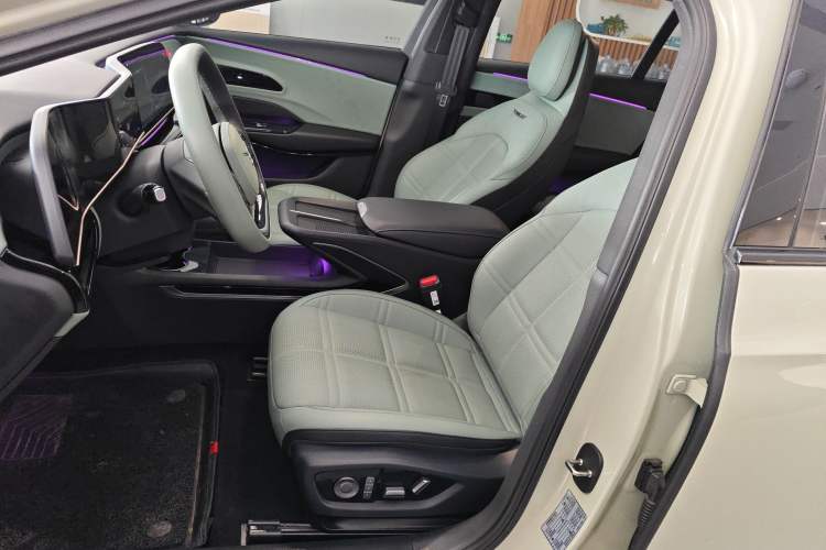 Used Hongqi EH7 2024 690 Pro