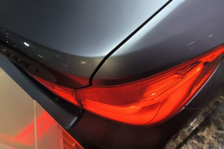 Used BMW 5 Series 2020 525i M Sport Package
