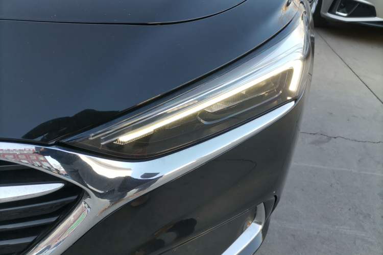 Used Buick LaCrosse 2021 652T Luxury Model
