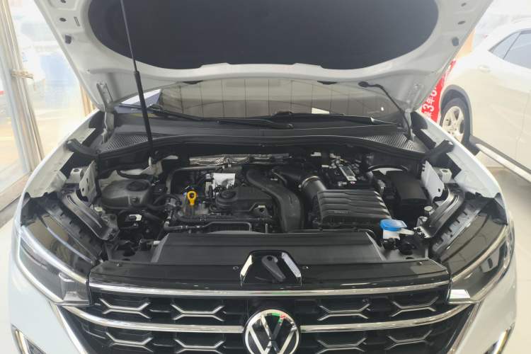 Used Volkswagen Tayron 2023 300TSI Two-Wheel-Drive Luxury Plus Advanced Edition