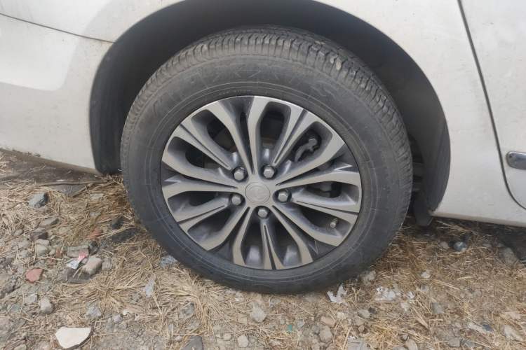 Used Buick GL8 2020 Land Business Class 652T Luxury Model
