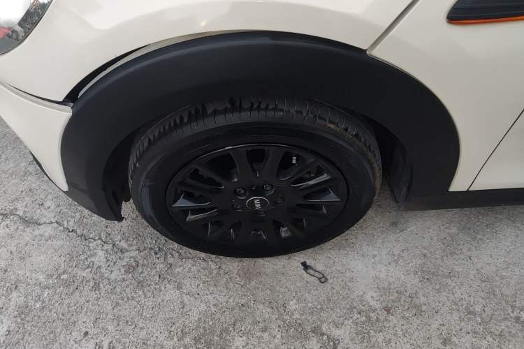 Used  MINI 2014 1.2T ONE+
