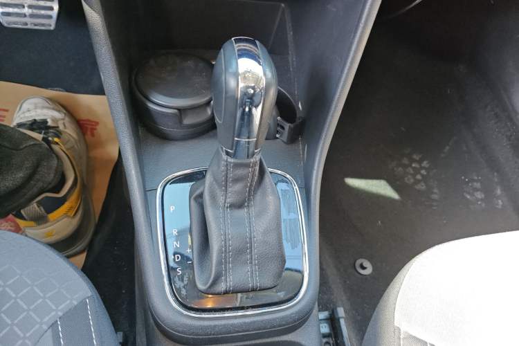 Used Volkswagen Polo 2014 1.6L Cross Polo Automatic