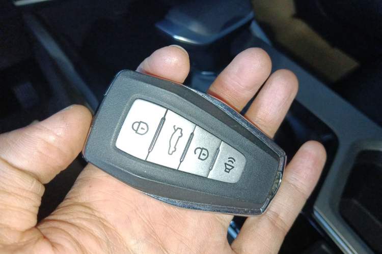 Used Geely Auto Emgrand 2025 4th Generation 1.5L CVT Longteng Edition
