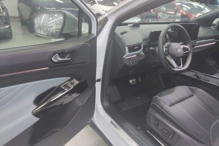 Used Volkswagen ID.4 X 2021 Pure+ Long-Range Edition
