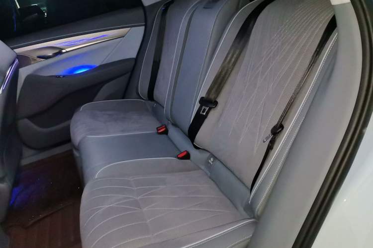 Used VOYAH PASSION 2023 Four-Wheel Drive Flagship Edition
