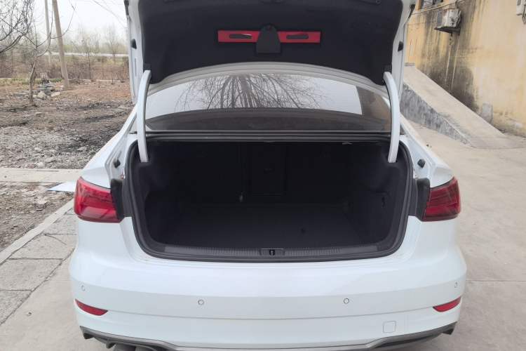 Used Audi A3 2020 Limousine 35 TFSI Fashion Edition China VI Emission Standard
