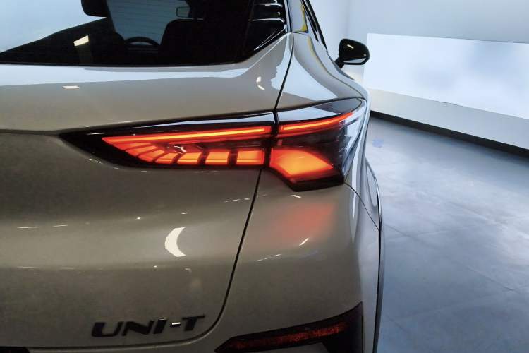 Used Changan UNI-T 2022 1.5T Prestige Version
