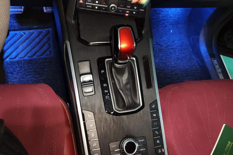 Used Wey VV5 2017 2.0T Flagship Edition
